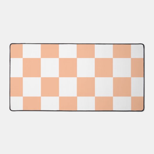 Peach Fuzz Checkered Gingham Pattern Schreibtischunterlage (Vorderseite)