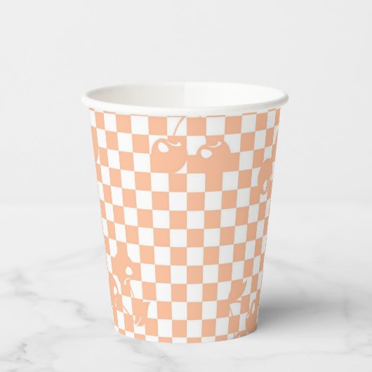 Peach Fuzz Cherry Gingham Pattern Pappbecher (Links)
