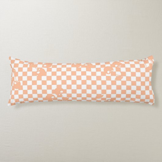 Peach Fuzz Cherry Gingham Pattern Seitenschläferkissen (Vorderseite)