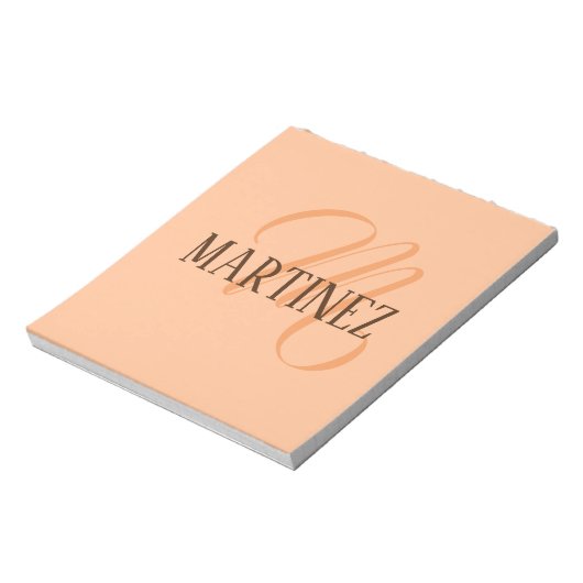 Peach Fuzz Eleganter Personalisierter Name Notizblock (Rotiert)