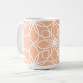 Peach fuzz elegantes stilvolles Blumendesign Kaffeetasse (Vorderseite Links)