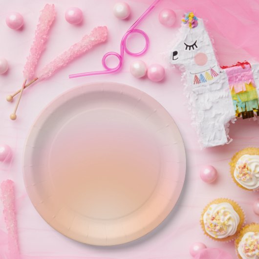 Peach Fuzz Gradient Pappteller (Party)
