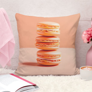 Peach Fuzz, Macaroons, Kissen