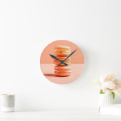 Peach Fuzz, Macaroons, Runde Wanduhr (Zuhause)