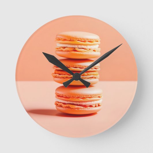 Peach Fuzz, Macaroons, Runde Wanduhr (Vorderseite)