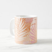 Peach Fuzz Minimalistisch Moderne tropische Blätte Kaffeetasse (Vorderseite Links)