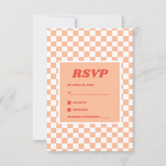 Peach Fuzz Red Checkered Gingham Pattern RSVP Karte (Vorderseite)
