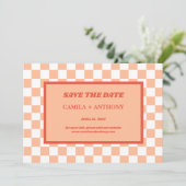 Peach Fuzz Red Checkered Gingham Pattern Save The Date (Stehend Vorderseite)