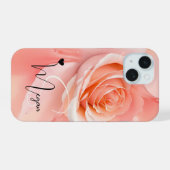 Peach Fuzz Rose Background Monogram Name Heart iPhone 15 Hülle (Rückseite (Horizontal))