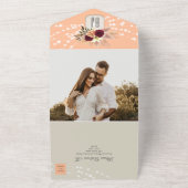 Peach Fuzz Rustic String Lights Wedding All In One Einladung (Außenbereich)