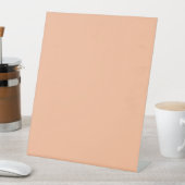 Peach Fuzz Solid Color Sockelschild (In Situ)