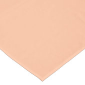 Peach Fuzz Solid Color Tischdecke (Schrägansicht)