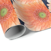 Peach Gerbera Geschenkpapier (Rolleneckpunkt)