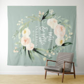 Peach + grün Mr. & Mrs. Aquarell Blumenhochzeit Wandteppich (Beispiel (Horizontal))