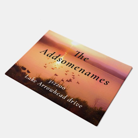 Peach lake sunset Familienname Anschrift Fußmatte (Schrägansicht)