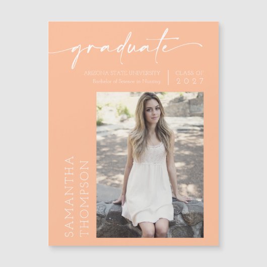 Peach Minimalistisch Script Foto Graduate Magnet (Vorderseite)