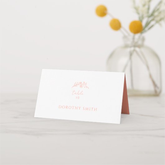 Peach Monogram Wedding Platzkarte (Vorderseite)