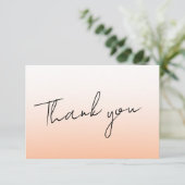 Peach Orange Fuzz Elegante handgeschriebene Hochze Dankeskarte (Stehend Vorderseite)