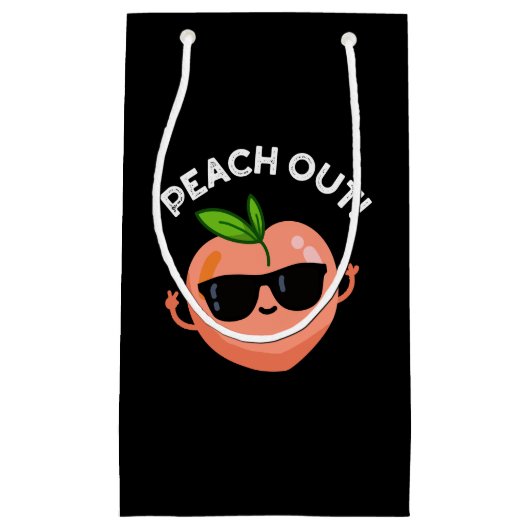 Peach Out Funny Fruit Pun Dark BG Kleine Geschenktüte (Vorderseite)