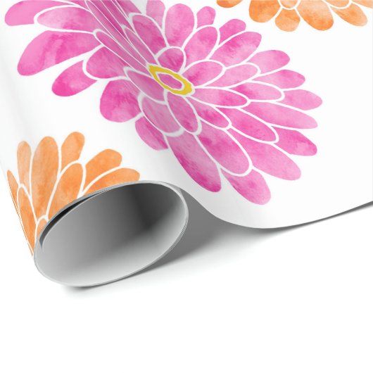 Peach Pink Orange Wasserfarbe Zinnia Muster Geschenkpapier (Rolleneckpunkt)