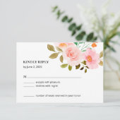 Peach Rose Floral Wedding RSVP Card Karte (Stehend Vorderseite)