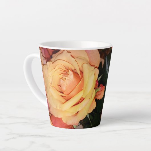 Peach-Rose Latte Tasse (Linke Ecke)