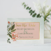 Peach & Rust Blume auf Grüner Hochzeit Save The Date (Stehend Vorderseite)