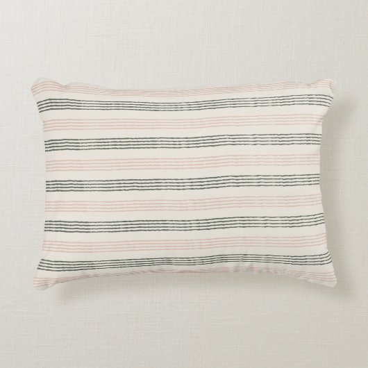 Peach Sage Green Minimalistisch Stripe Boho Dekokissen (Vorderseite)