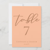 Peach Script Summer Wedding Tischnummer Card (Vorderseite)