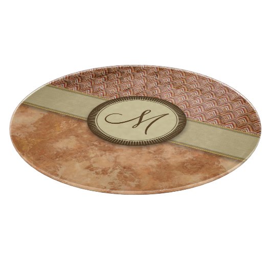 Peach Tan Feather Pattern mit Monogramm Schneidebrett (Ecke)