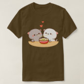 Peach und Goma Mochi Cat Eating Ramen T-Shirt (Design vorne)
