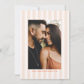 Peach und Mandarine Retro Stripe Hochzeit Save The Date (Rückseite)