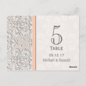 Peach Vintag Lace Wedding Tischnummer Card (Rückseite)