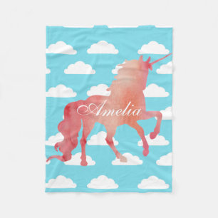 PEACH WATERCOLOR UNICORN MIT BLUE CLOUUES FLEECEDECKE