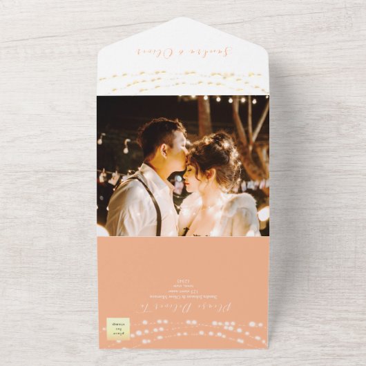 Peach Wedding Einladung mit String Lights (Außenbereich)