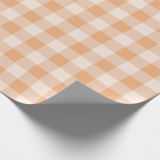 Peach White Checkered Gingham Pattern Geschenkpapier (Ecke)