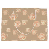 Peach White Ecru Chinoiserie Teapots Cups Große Geschenktüte (Rückseite)