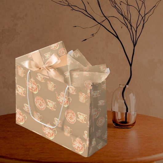 Peach White Ecru Chinoiserie Teapots Cups Große Geschenktüte