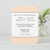 Peach Zickzack Wedding Einladungen (Stehend Vorderseite)