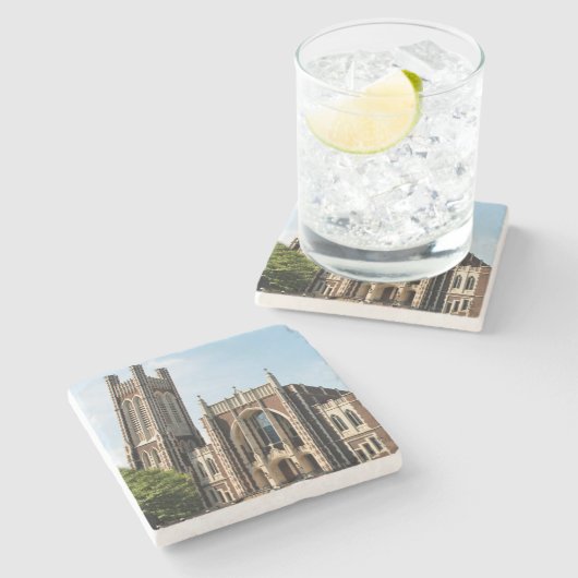 Peachtree Christlich Church, Atlanta, Steinuntersetzer (Seitenansicht)