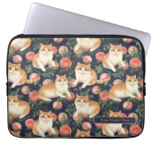 Peachy Kitten Custom Laptopschutzhülle (Vorderseite)