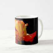 Peachy Orange Rose Kaffeetasse (VorderseiteRechts)