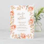 Peachy Peonies Wedding Einladung (Stehend Vorderseite)