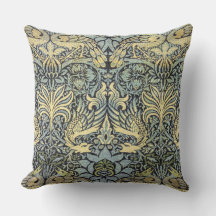 Peacock and Dragon" von William Morris