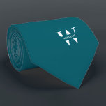 Peacock Blue Color Elegante Monogramm   Name Krawatte<br><div class="desc">Eine elegante Krawatte mit einem fett-weißen Monogramm auf einem glatten Hintergrund. Zusätzlich zu diesem Monogramm sitzt Ihr Vor- oder Nachname in allen Hauptstädte. Wenn Sie einen mutigeren Blick auf den persönlichen Namen im großen Buchstaben bevorzugen, können Sie folgendes tun: Benutzen Sie die Funktion Anpassen/Bearbeiten und klicken Sie auf den Namen....</div>