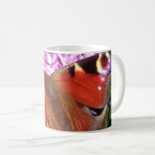 Peacock Butterfly und Buddleia Kaffeetasse (VorderseiteRechts)