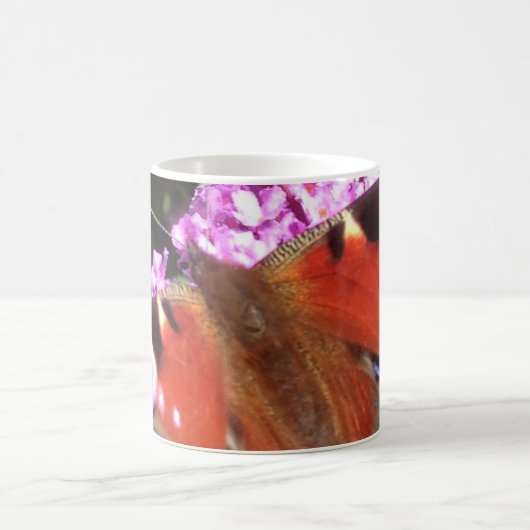 Peacock Butterfly und Buddleia Kaffeetasse (Mittel)