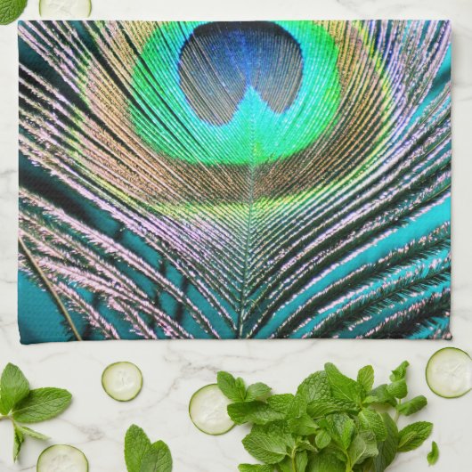 Peacock Feather auf Türkis Geschirrtuch (Gefaltet)