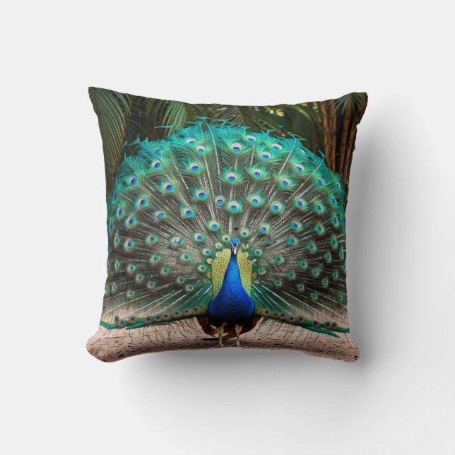 Peacock Feather Fanning Kissen (Vorderseite)