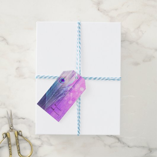 Peacock Feather Pink & Blue Boho Chic Gastgeschenk Geschenkanhänger (Mit Garn)